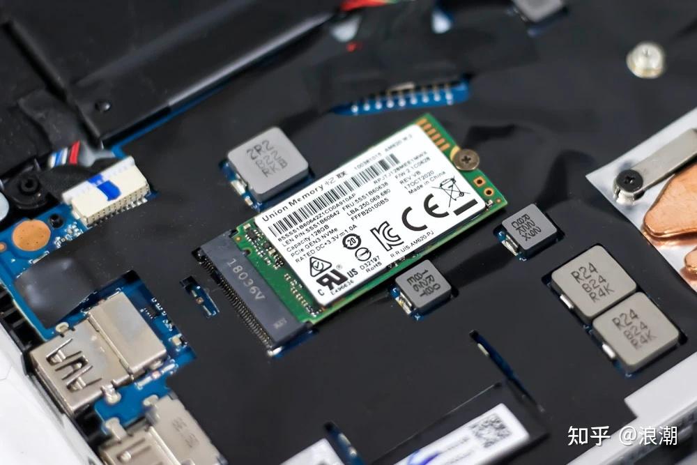 2025中国游戏新锐奖颁奖专题_高性价比轻薄本推荐_2025笔记本电脑选购指南