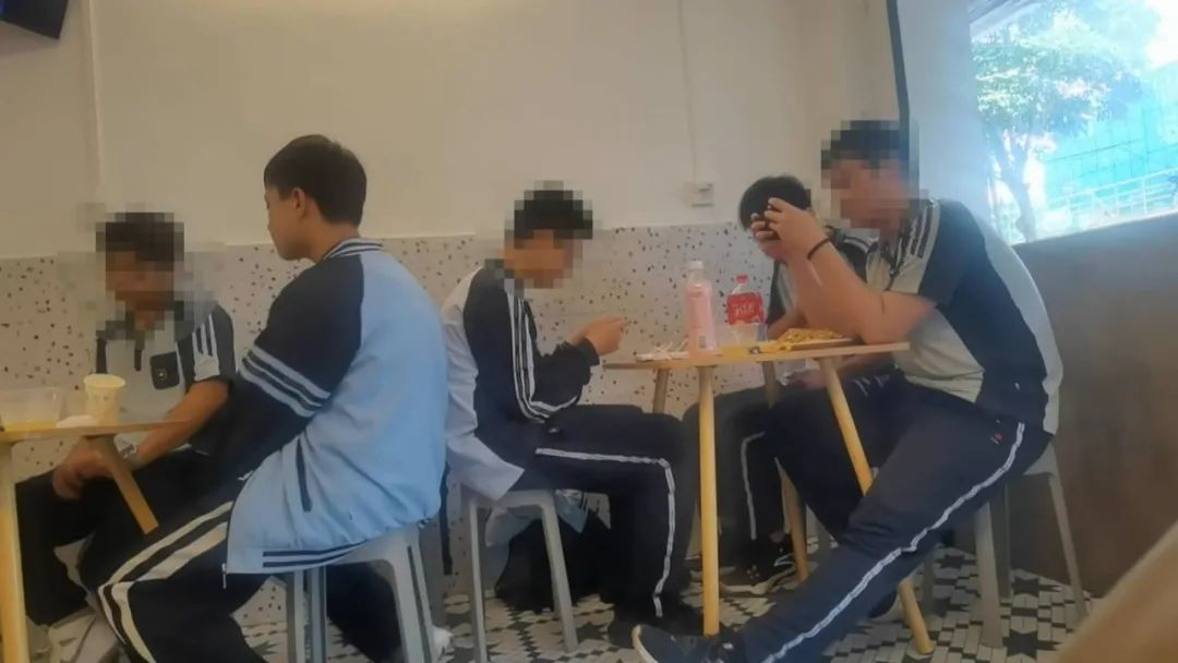 kiayun手机版登录app游戏登录入口.手机端安装.cc 防不住的沉迷，网络游戏成瘾为何难戒？