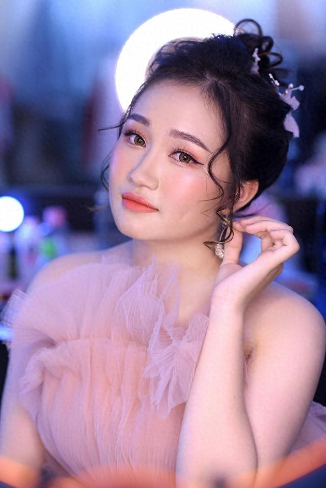 kiayun手机版登录入口 爱笑的人运气不会太差，11句笑容迎好运，余生福气满满！