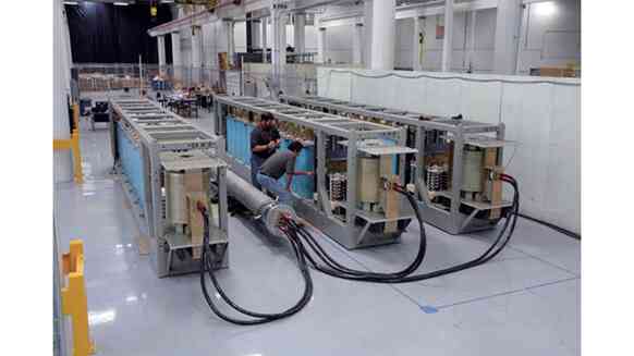 电磁炮性能参数对比_电磁炮轨道炮原理_电磁炮生活应用