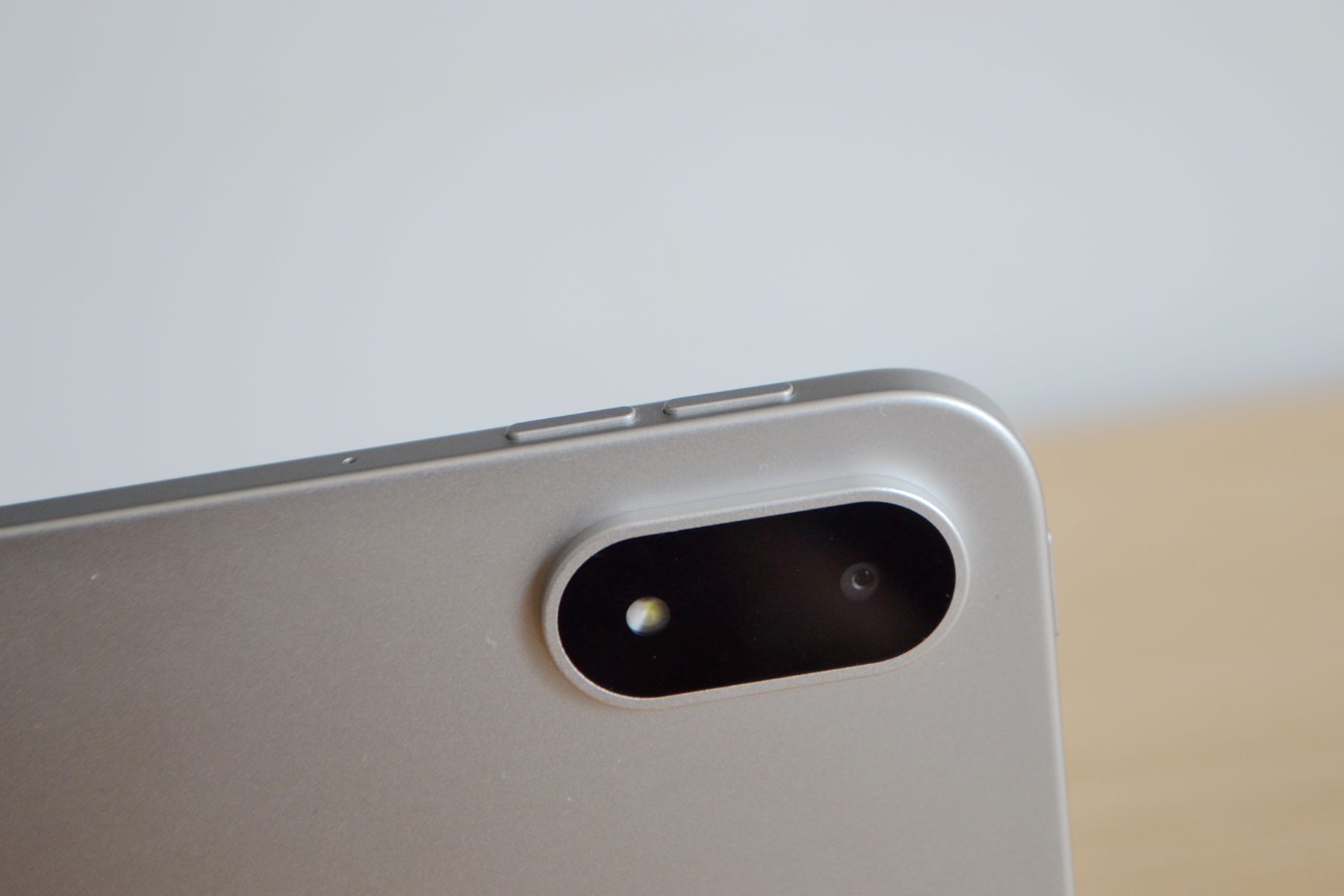 OPPO旗舰平板电脑评测_大型游戏平板电脑推荐_OPPO Pad 4 Pro 骁龙8至尊版平板