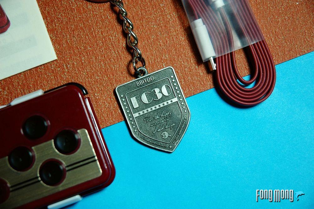 八位堂FC30 手柄 80后 回忆_魂斗罗 手柄玩