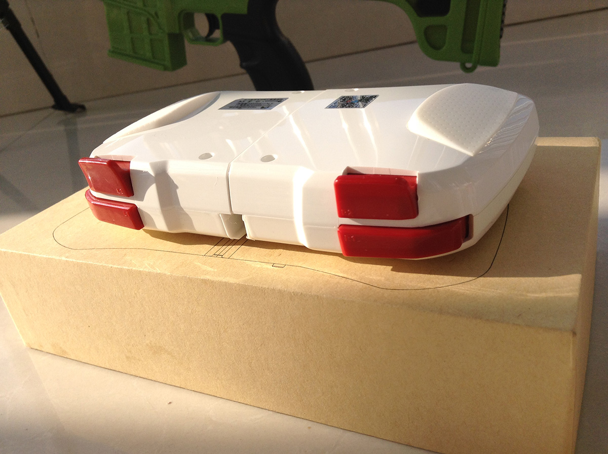 handjoy超薄智能游戏手柄_魂斗罗 手柄玩_手机游戏手柄推荐