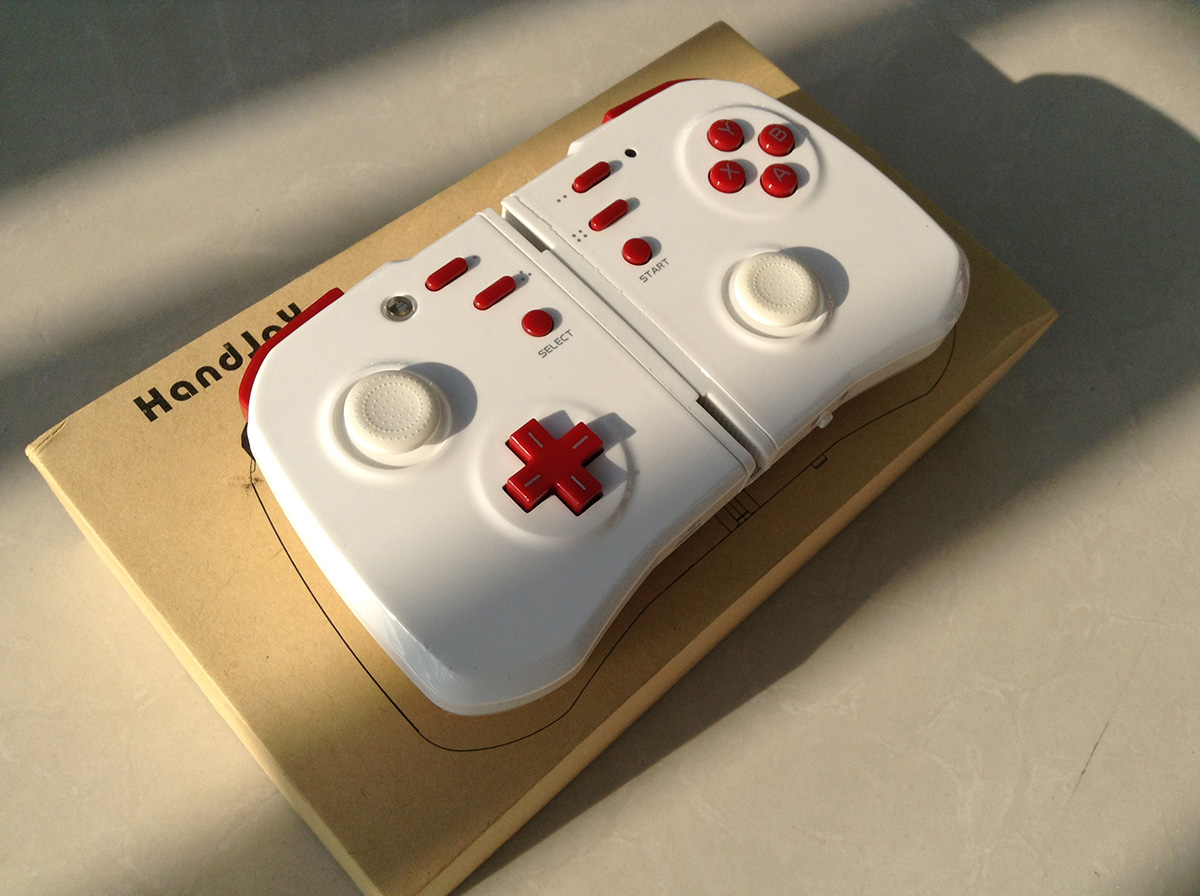 handjoy超薄智能游戏手柄_手机游戏手柄推荐_魂斗罗 手柄玩