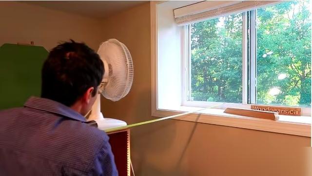 风扇摆法伯努利原理_伯努利原理生活应用_风扇正确摆法降温