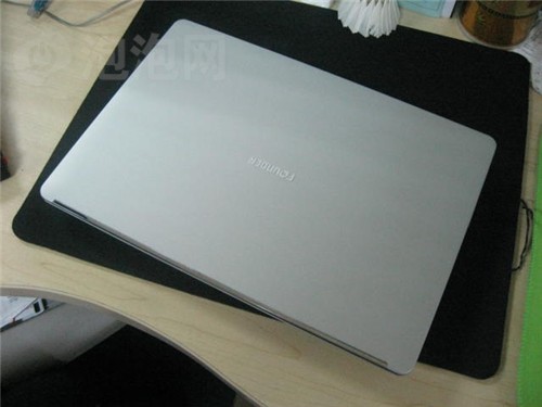 Intel ULV平台笔记本_轻薄笔记本电脑推荐_大型游戏平板电脑推荐