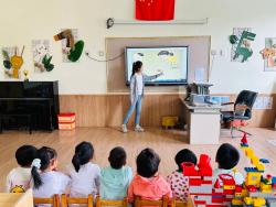 拾忆快乐美好童年_大班民间游戏专题_传承民间体育游戏