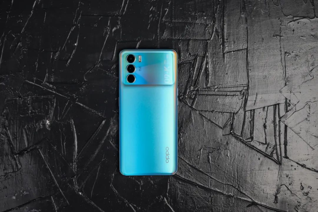 华为鸿蒙系统广告推送分析_手机上制作广告的软件_魅族18系统广告问题