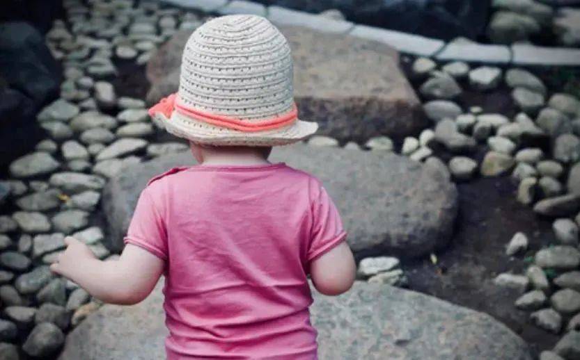 生活逆境逆袭_逆向思维解决问题_生活逆向思维应用故事